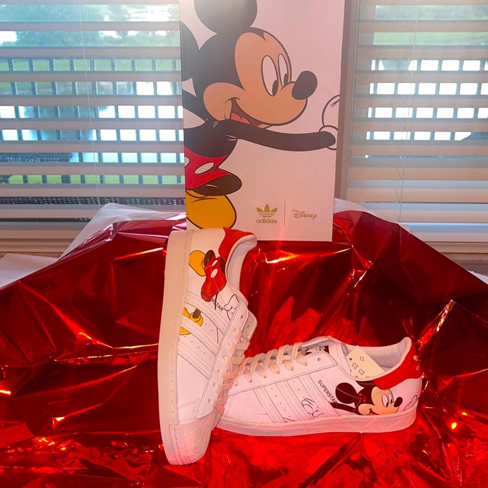 Adidas Mickey Mouse superstar sneakers , add these to your collection.